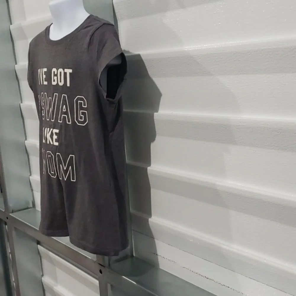 Girls‎ tshirt